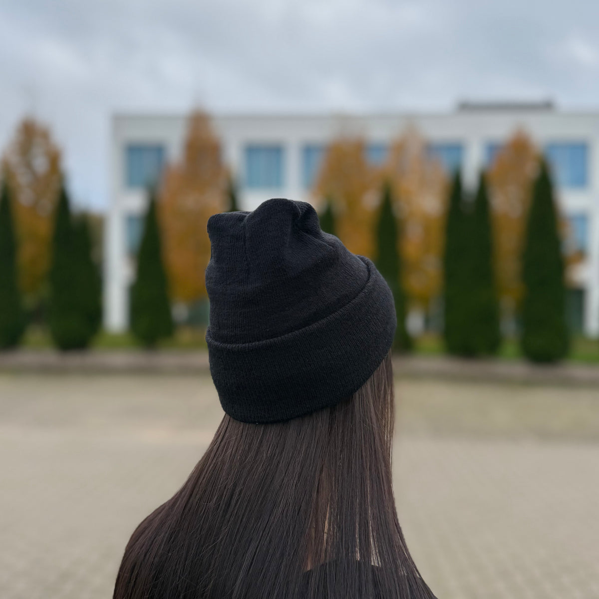 Satia - czapka z satynową podszewką