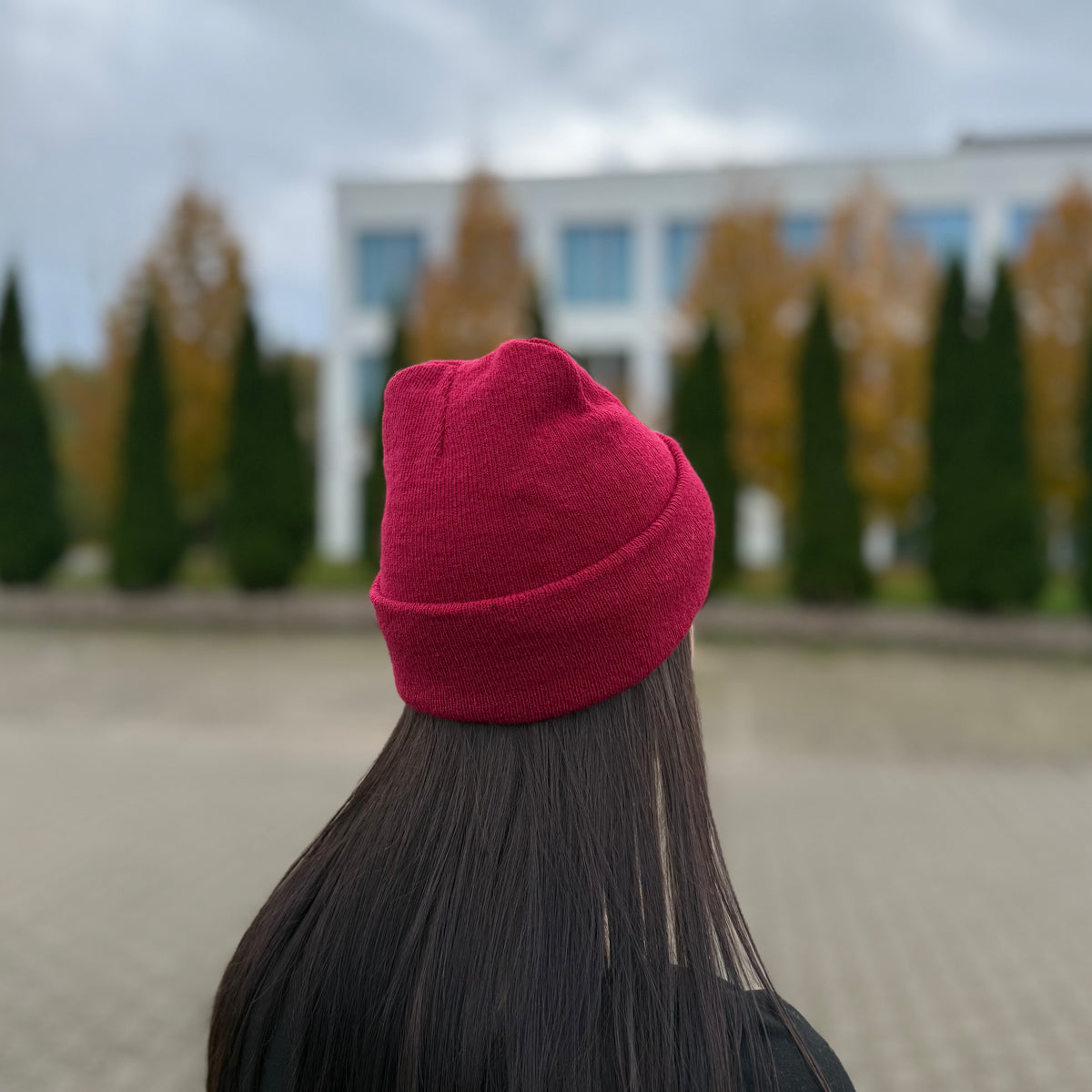 Satia - czapka z satynową podszewką